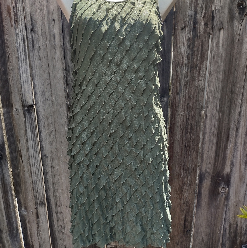 Vertigo Paris Fluttery Golden Green Bodycon dress, LG